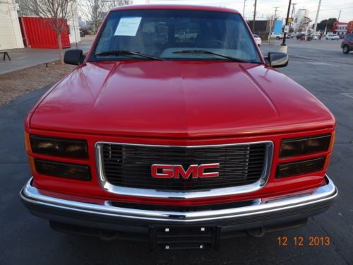 95 GMC YUKON SLT Z71 4X4 AUTO LEATHER 2 TV DVD CD MP3 USB DRIVES GOOD NO RUST, image 4