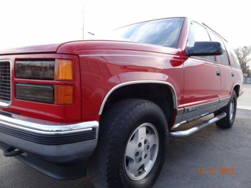 95 GMC YUKON SLT Z71 4X4 AUTO LEATHER 2 TV DVD CD MP3 USB DRIVES GOOD NO RUST, image 10