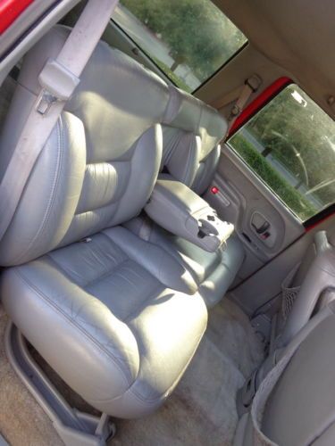 95 GMC YUKON SLT Z71 4X4 AUTO LEATHER 2 TV DVD CD MP3 USB DRIVES GOOD NO RUST, image 13