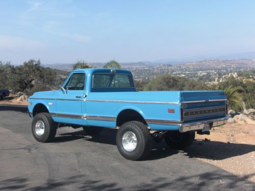 1972 chevy k-10 4 x 4 longbed truck cheyenne