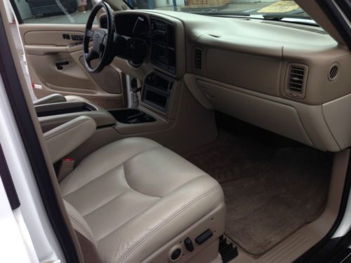 K2500, 8.1L, 4X4, LOADED, IMMACULATE SOUTHERN CALIFORNIA TRUCK, image 17