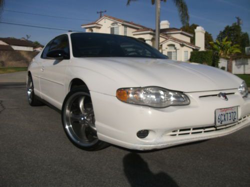 Super clean 2004 chevrolet monte carlols