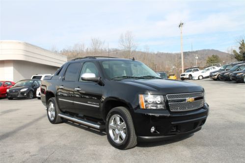 2013 chevrolet avalanche black diamond edition | loaded! | low miles! | rare!