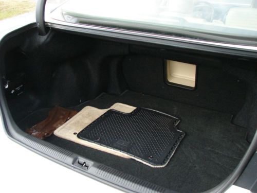 1 FL Owner! Htd/Cooled Seats! Memory! Park Assist! Wood Pkg! Moonroof! Warranty!, image 11