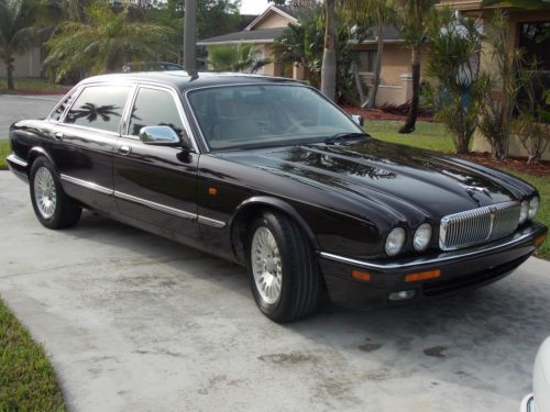 1996 jaguar vanden plas-- florida mint condition-- 68,000 miles--