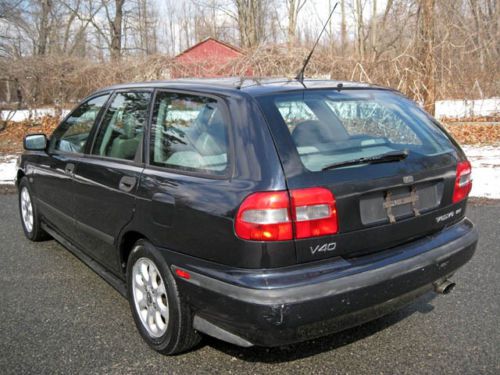 2000 Volvo V40 Turbo Wagon Runs Great NO RESERVE!, image 3