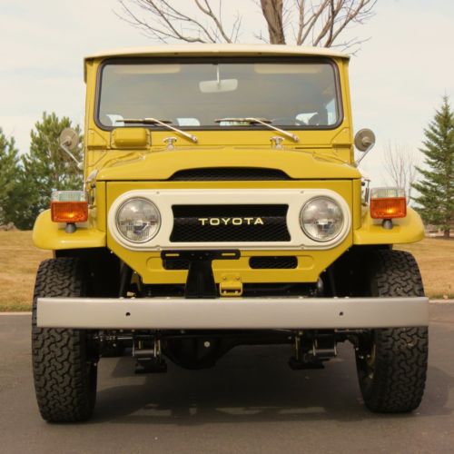 1976 fj40 land cruiser rotisserie nut and bolt restoration!!  67k  original mile