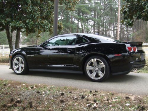 2012 chevrolet camaro zl1, black, auto tapshift, 1400 miles, like new!