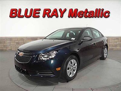 Chevrolet cruze ls new 4 dr sedan automatic gasoline 1.8l l4 mpi dohc 16v blue r