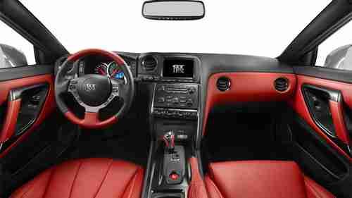 nissan gtr , premium, 2014, special premium interior, image 2
