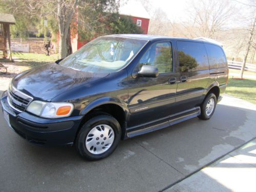 2002 chevrolet venture ls mini passenger van 4-door 3.4l handicap van