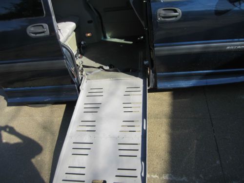 2002 Chevrolet Venture LS Mini Passenger Van 4-Door 3.4L Handicap Van, US $10,000.00, image 2