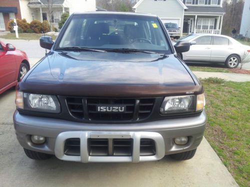 2002 isuzu rodeo sport 4x4, hardtop convertible, clean suv