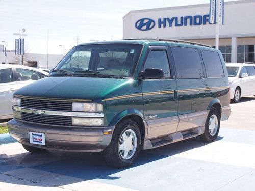 1998 chevy astro van leather ac automatic loaded no reserve auction texas