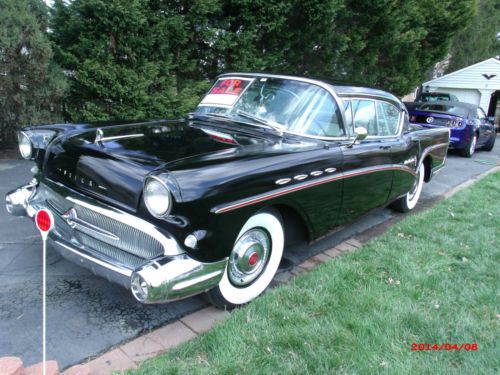 1957 buick roadmaster base hardtop 4-door 6.0l