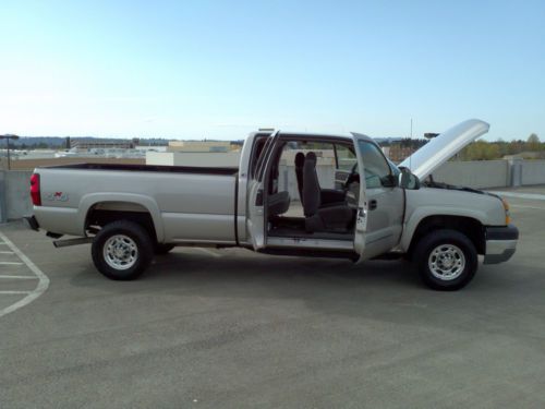 2005 chevrolet silverado extended cab 4x4 2500hd duramax diesel 46k act miles