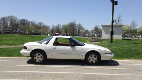1989 buick reatta base coupe 2-door 3.8l