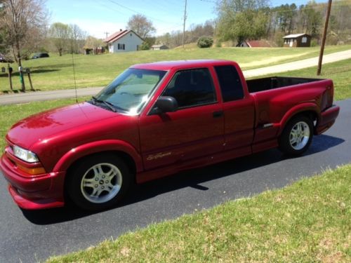 2003 chevrolet s10 base extended cab pickup 3-door 4.3l