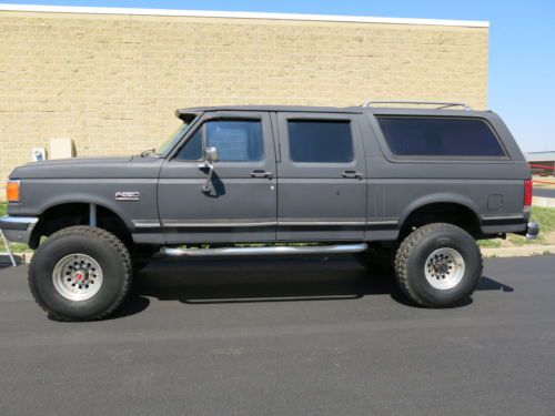 1989 ford bronco xlt centurion 4-door 1-ton suv