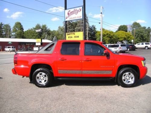 2009 chevrolet avalanche lt truck 4wd one owner immaculate 46k miles local trade
