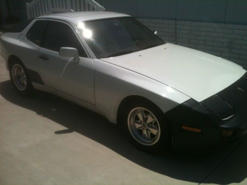 1983 Porsche 944 Base Coupe 2-Door 2.5L, US $3,000.00, image 2