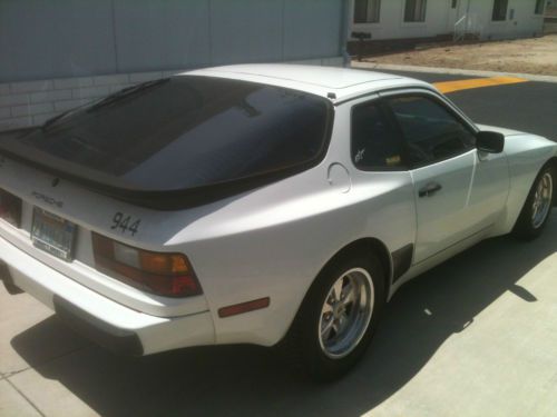 1983 Porsche 944 Base Coupe 2-Door 2.5L, US $3,000.00, image 4