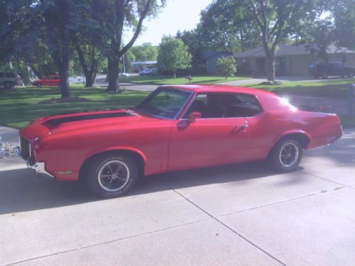 1972 vintage oldsmobile cutalss supreme, v8, automatic, red with clear title