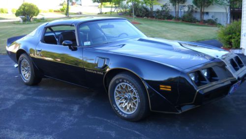 1980 pontiac trans am ,t-tops