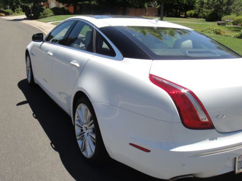 2013 jaguar xj base sedan 4-door 3.0l