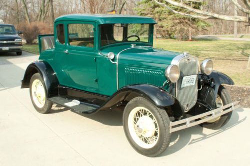 1930 ford model a coupe green/black fenders rumble seat
