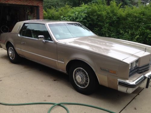 1985 oldsmobile toronado brougham coupe 2-door 5.0l