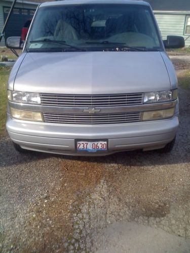 2000 chevrolet astro awd ls