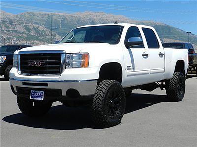 Gmc crew cab sle 4x4 duramax diesel custom new lift wheels tires auto tow