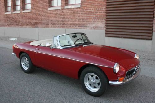 1978 mgb v8 convertible - fully restored
