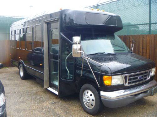 2003 ford e-450 limo bus