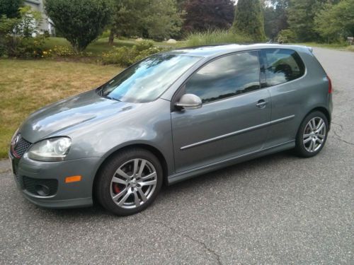 2007 volkswagen gti base hatchback 2-door 2.0l