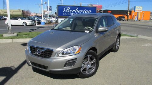 Brand new 2013 volvo xc60 t6 suv free maintenance msrp: $44,794