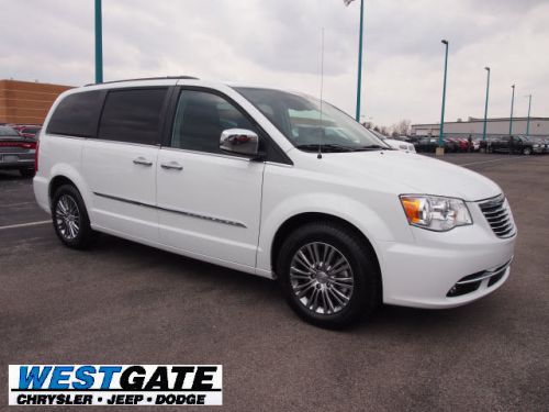 2014 chrysler town & country touring-l