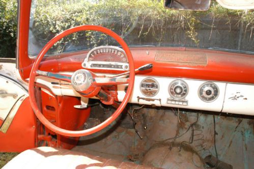 '55 FORD VICTORIA/FAIRLANE PARTS CAR-NOT for RESTORATION-Great Trim & Moulding, image 12