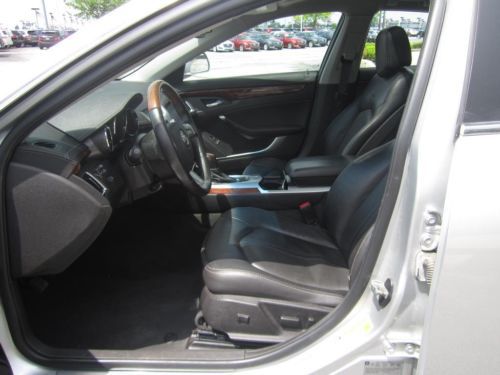 Clean Carfax One Owner AWD Leather Heated Seats Sunroof Rearview Camera, image 17