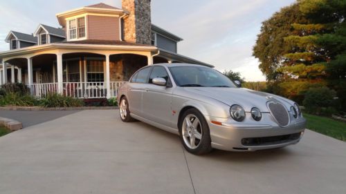 2003 jaguar s-type r sedan supercharged 4.2l v8 only 85k miles!!  very clean!!