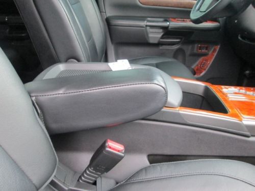 Nissan Armada LE Premium 4WD Sunroof 20 inch wheels like new clean car fax, image 34