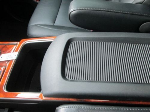 Nissan Armada LE Premium 4WD Sunroof 20 inch wheels like new clean car fax, image 61