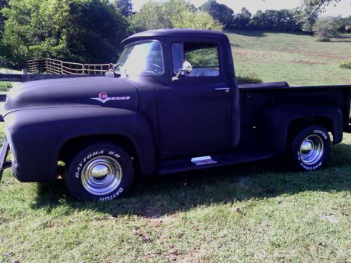 Ford classic f100 pickup