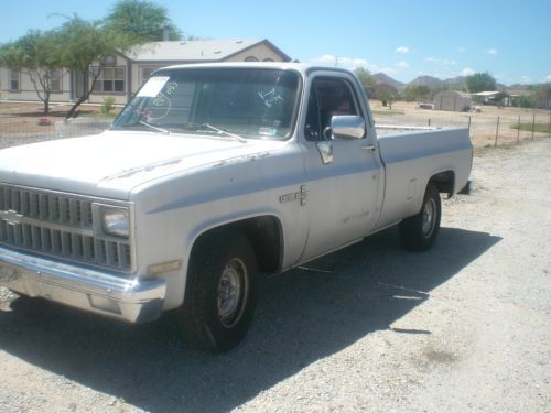 1982 chevy c10 chevy 350 v8 rust free