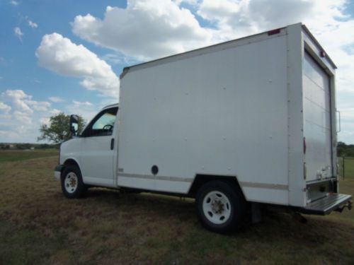 2004 GMC Box Truck, US $7,500.00, image 11