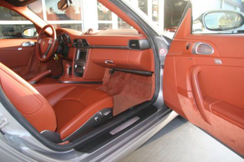 Low miles Excellent condition California Car, image 10