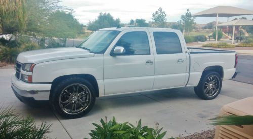 2006 chevrolet silverado 1500 lt crew cab pickup 4-door 5.3l