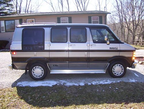 1990 dodge ram van