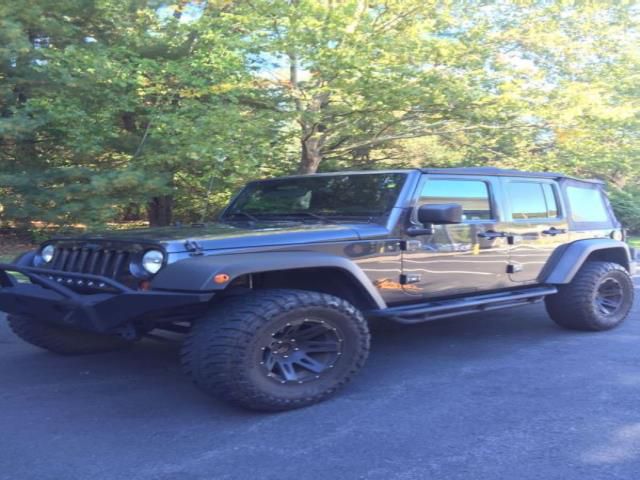 Jeep: wrangler sport utility 4-dr